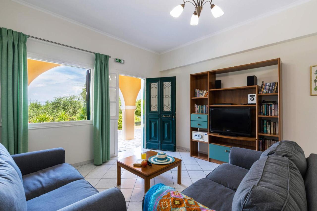 Villa Ftelias By Villa Plus Agios Stefanos  Esterno foto